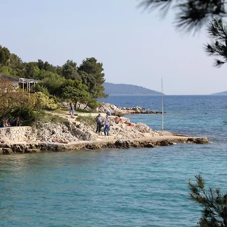 Apartment 5464b Pinezici (Krk)
